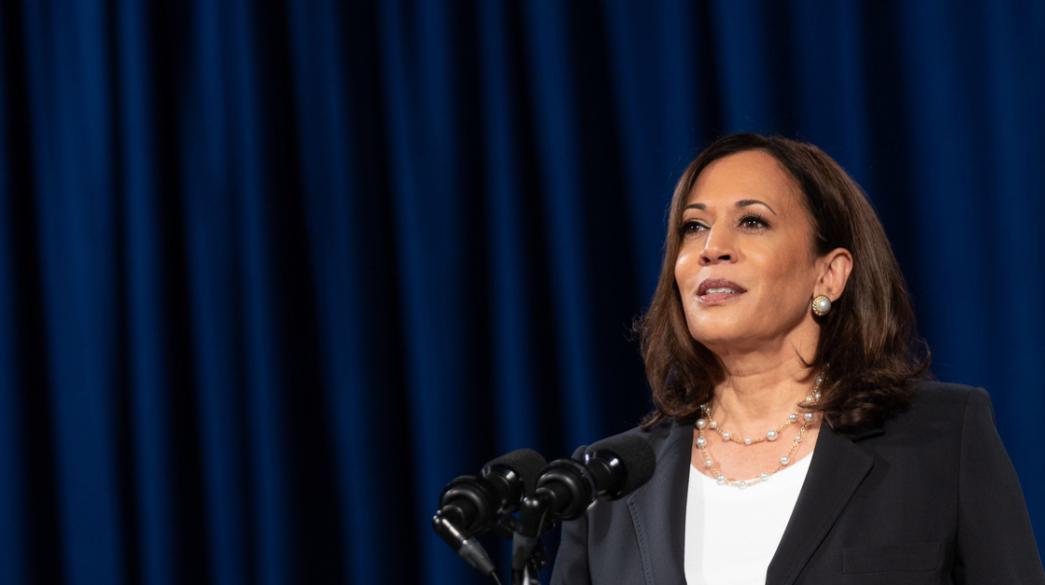 Υπάλληλος της Χάρις κατηγόρησε πράκτορα της Μυστικής Υπηρεσίας για σεξουαλική παρενόχληση