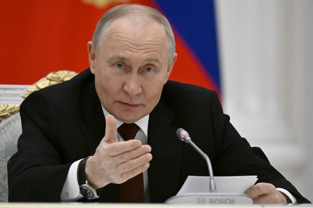 Πούτιν: Αν η Ευρώπη θέλει πόλεμο τώρα, η Ρωσία είναι έτοιμη